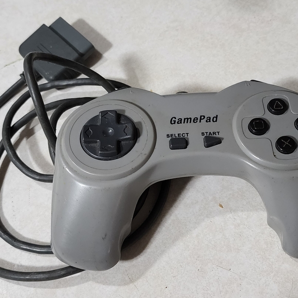 Interact Performance Game Pad Sony Playstation 1 PS1 Controller - Picture 3 of 3